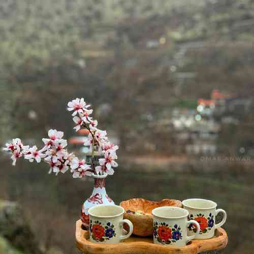  همین الان از اینجا میرفتم اگه راهی داشت پَر میزدم به سمت خدا اگه اتاقی داشت